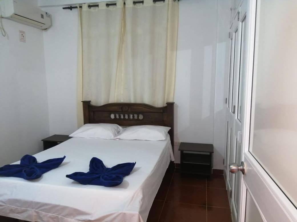 Apartamentos Hermanos Morales Merino San Andres  Bagian luar foto